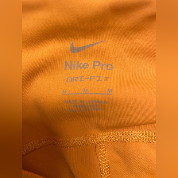 Nike Pro Dri-Fit Light Curry White High Rise Pocket Leggings Sz(M) - Picture 8 of 8